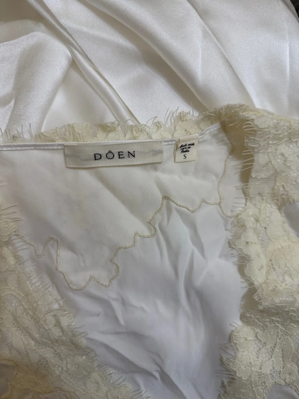 Doen Ivory Satin Midi Dress with Lace Trim - Picture 7 of 7